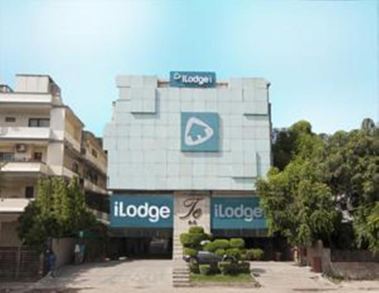 The Madison Hotel New Delhi Exterior photo